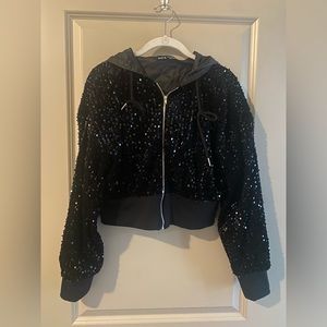 Cropped full zip sequin hooded jacket - Size L.